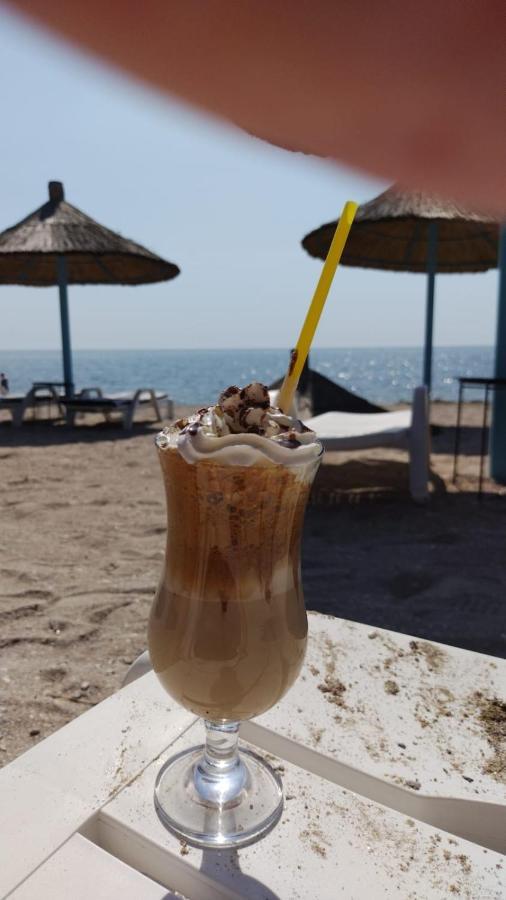 Blaxy Resort Stefi Cu Acces La Piscine Gratuit Douăzeci şi Trei August Exteriör bild