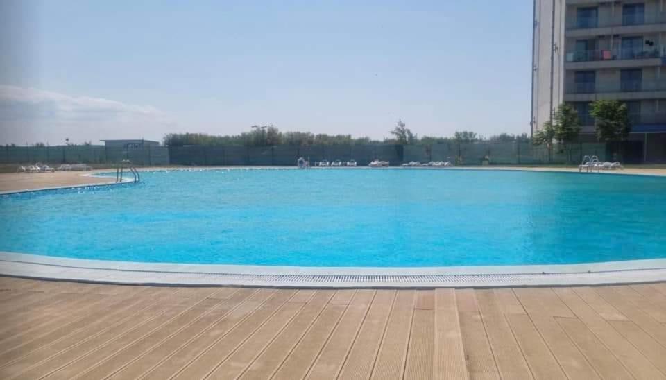 Blaxy Resort Stefi Cu Acces La Piscine Gratuit Douăzeci şi Trei August Exteriör bild